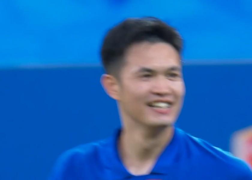 皇冠体育官网-记者:尹聪耀自由身离开玉昆,已到河南